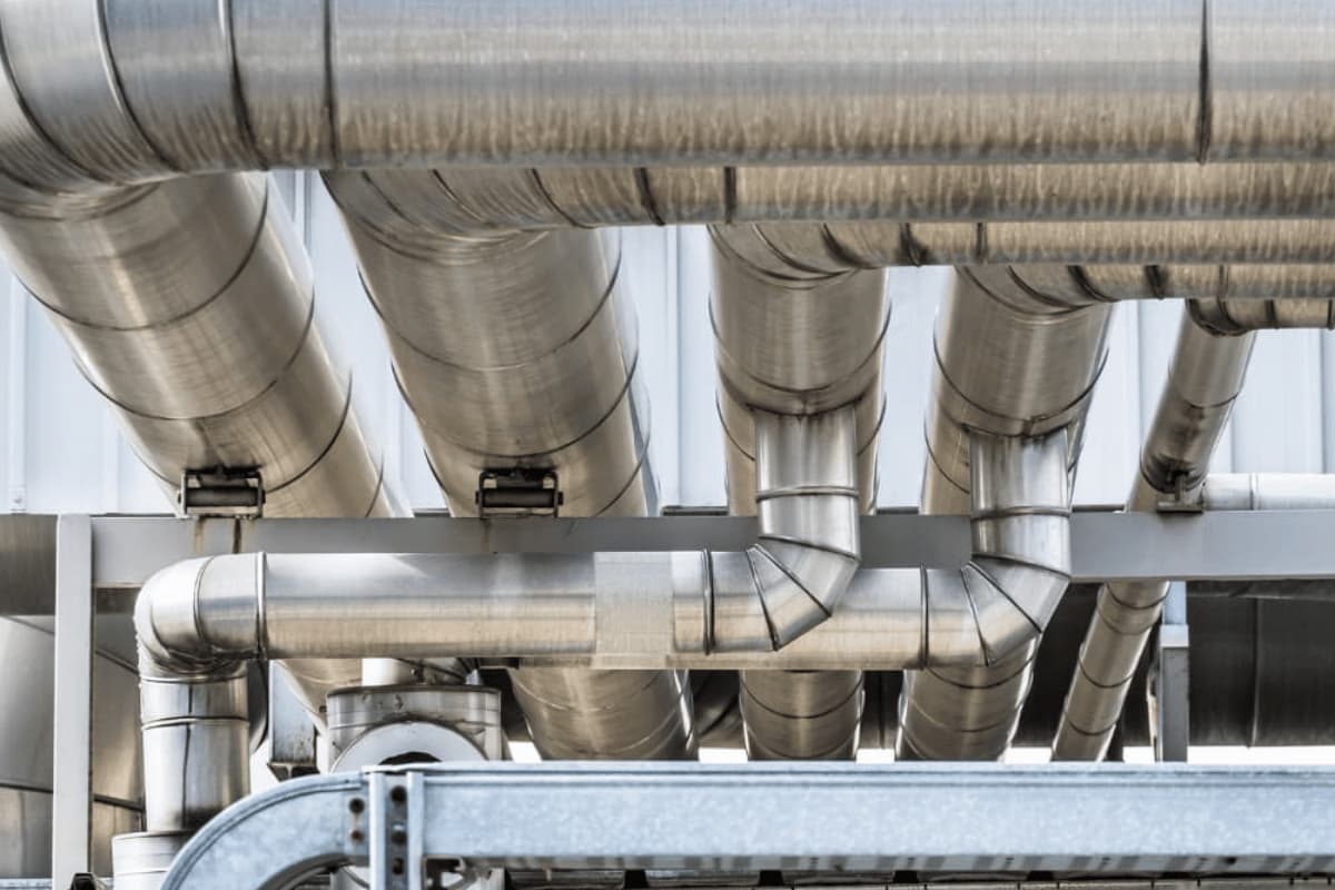 Endüstriyel tesis boru izolasyon uygulaması