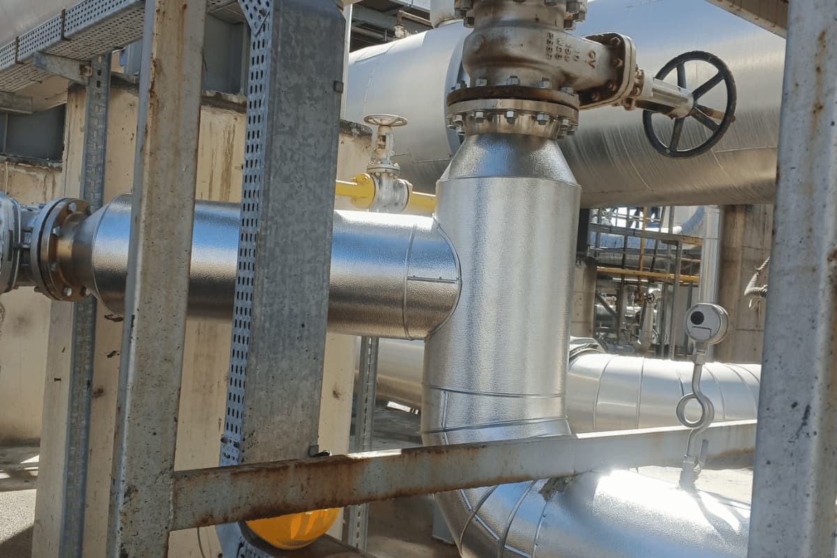 Bursa Bolaca Gıda fabrikasında yapılan taş yünü boru izolasyonu uygulaması